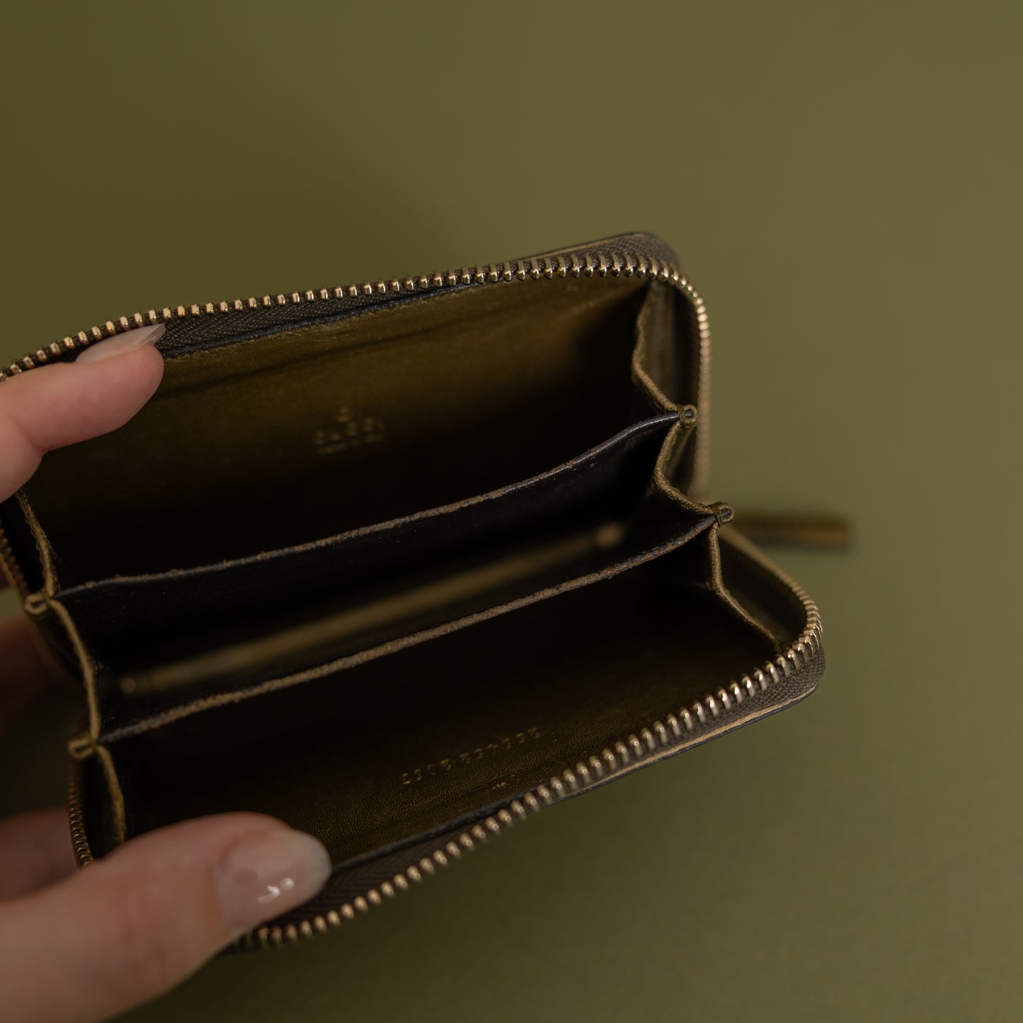 Bronze Guccisima Zip Card Holder 10040