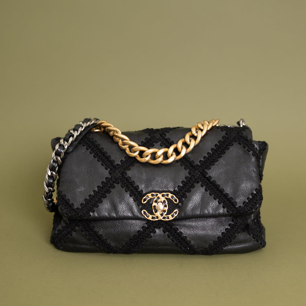 Large 19, Black Goatskin Crochet 9861