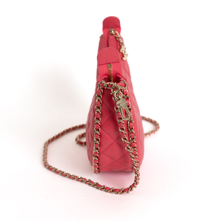 Quilted Chain Hobo, Pink Lambskin 2830