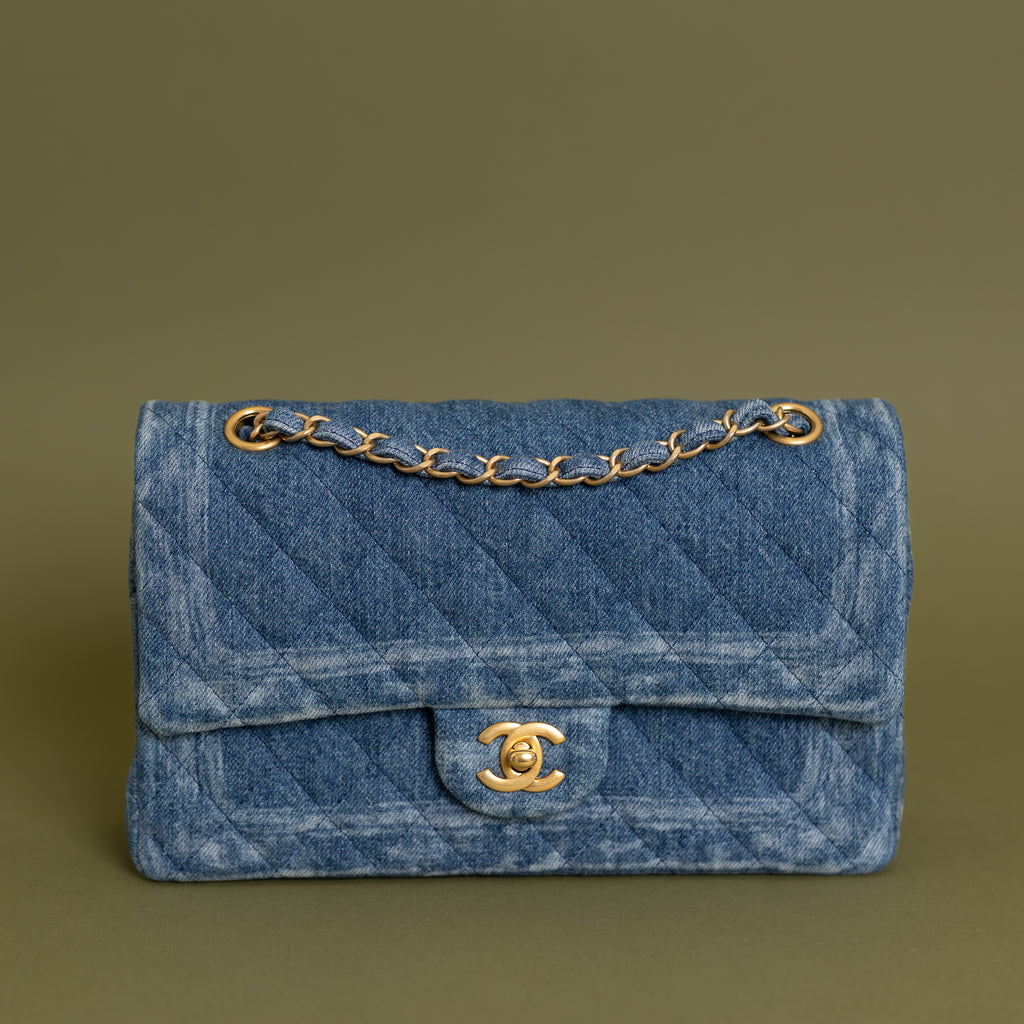 Classic Medium Double Flap, Denim 9358