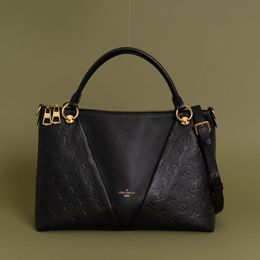 V Tote MM, Black Empreinte 8650