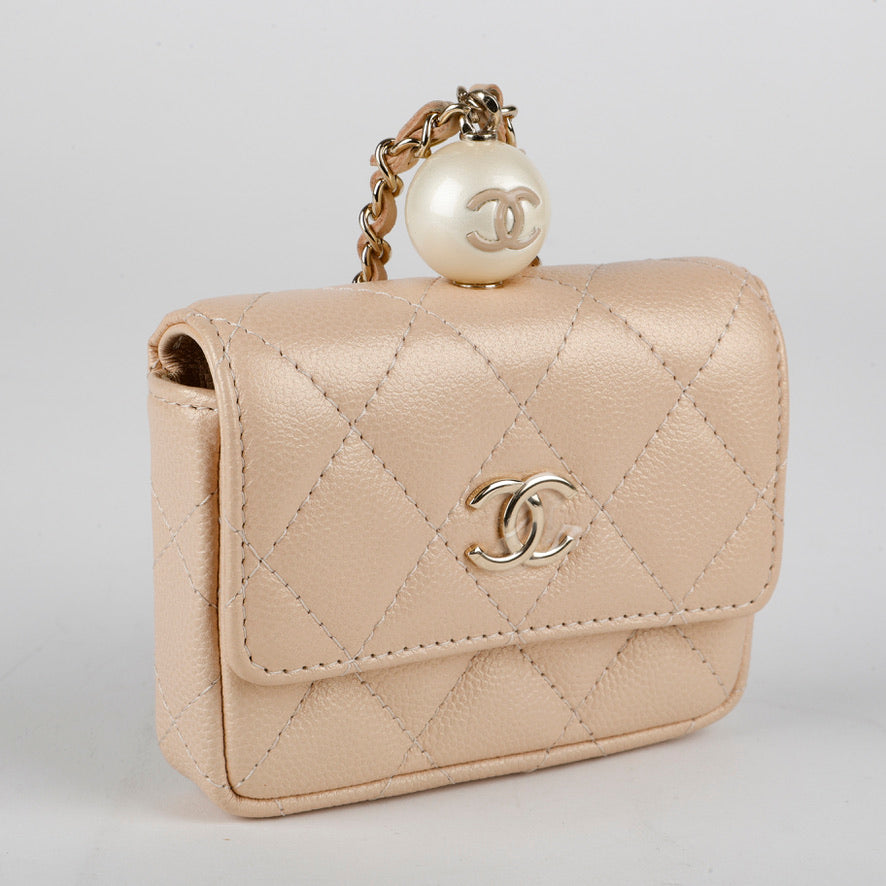 CC Pearl Coin Card Holder with Chain Caviar