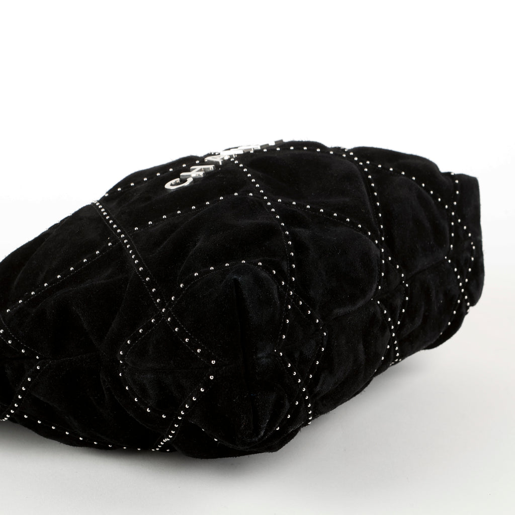 Small Suede 22 Studded, Black Silver