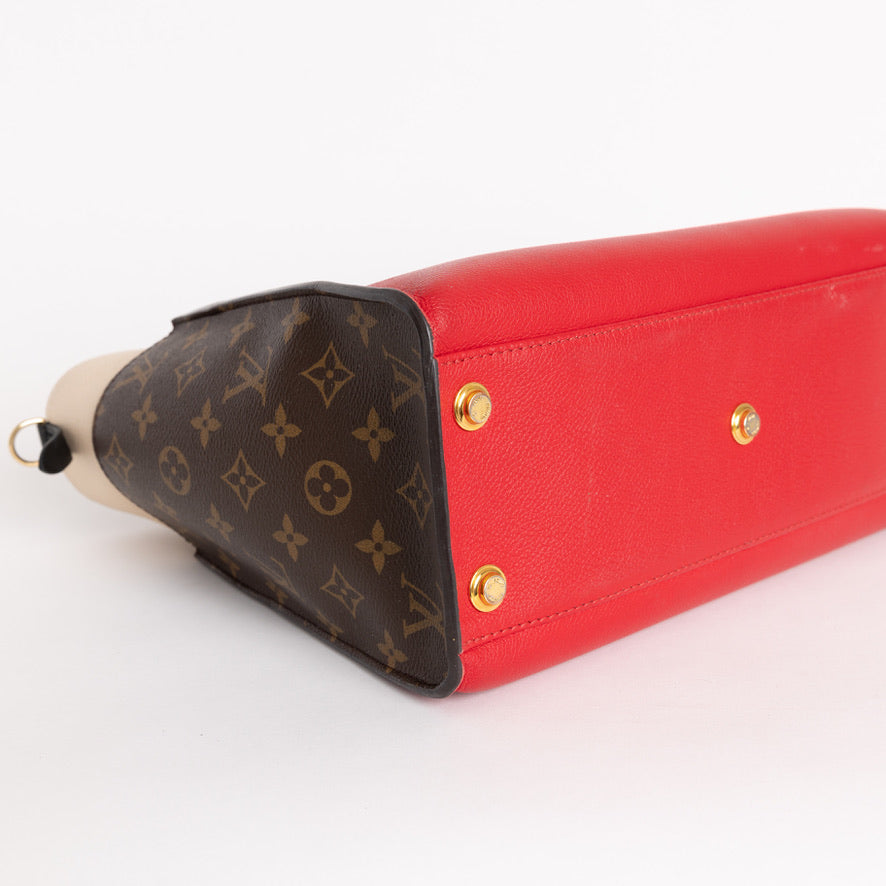 Louis Vuitton On My Side MM, Red 5128