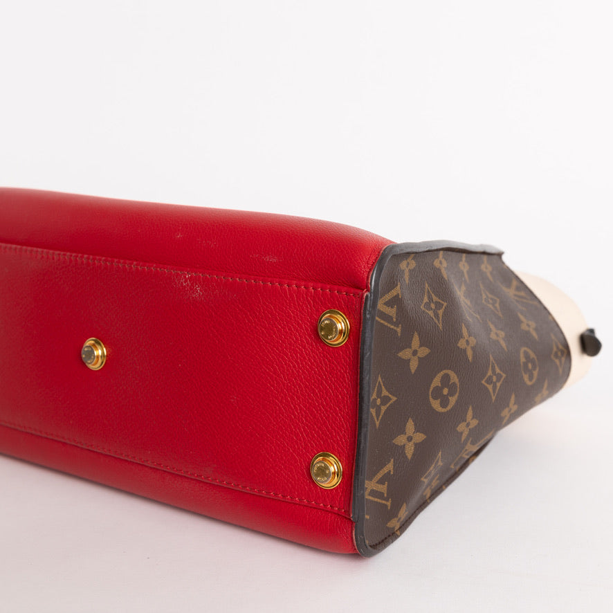 Louis Vuitton On My Side MM, Red 5128