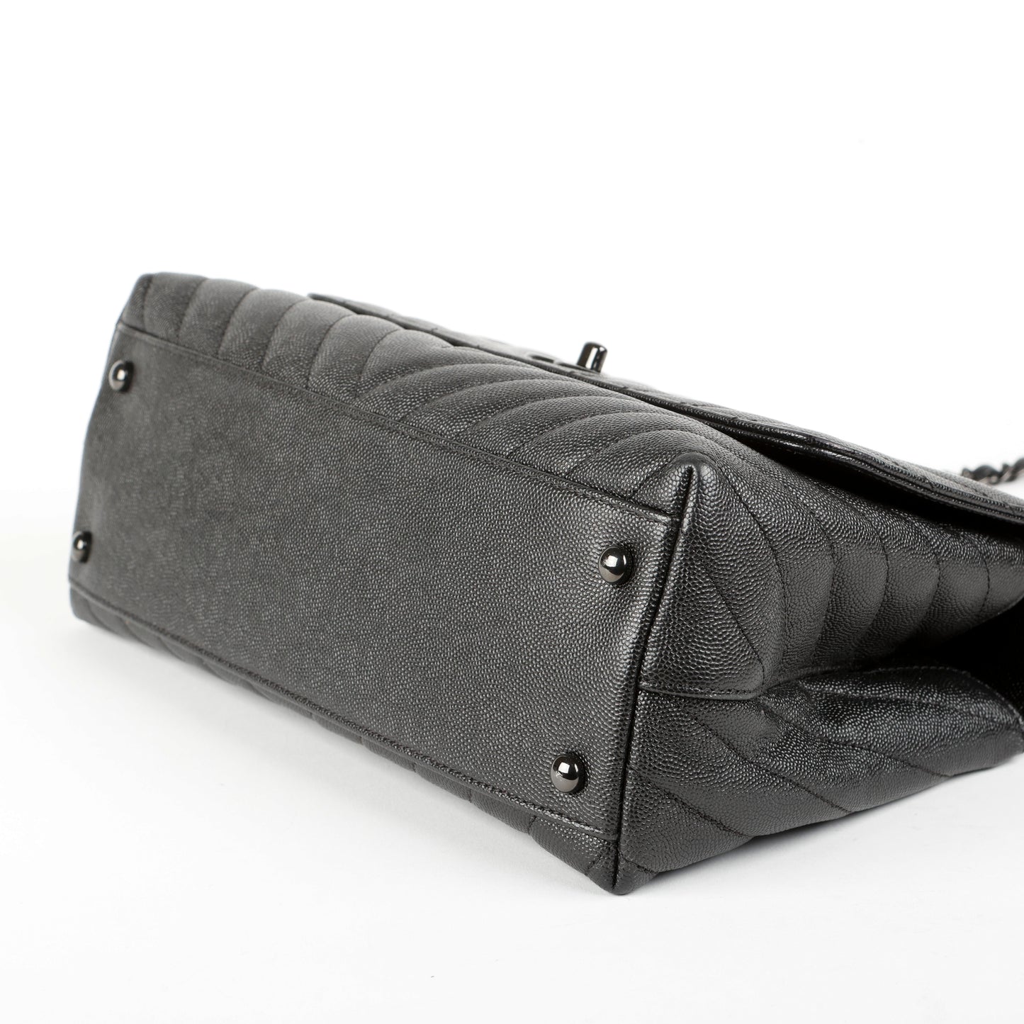 Medium Chevron Coco Handle, So Black