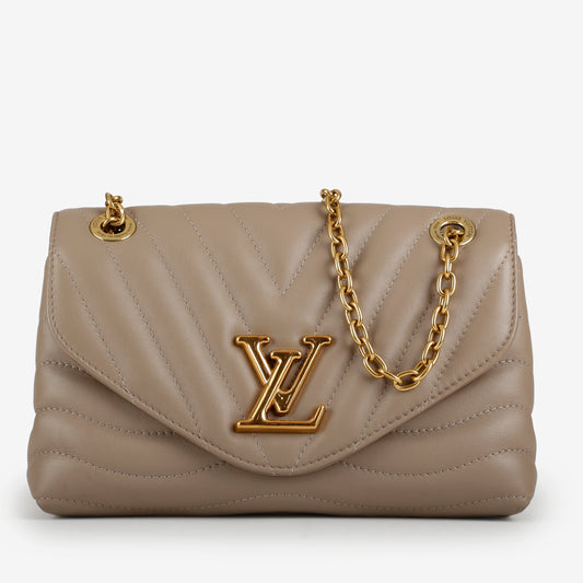 New Wave Chain Bag MM, Beige GHW