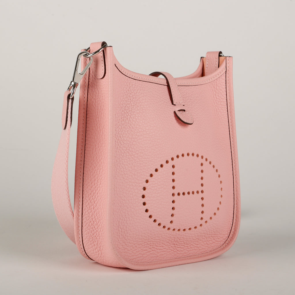 Evelyne TPM, Rose Sakura Clemence