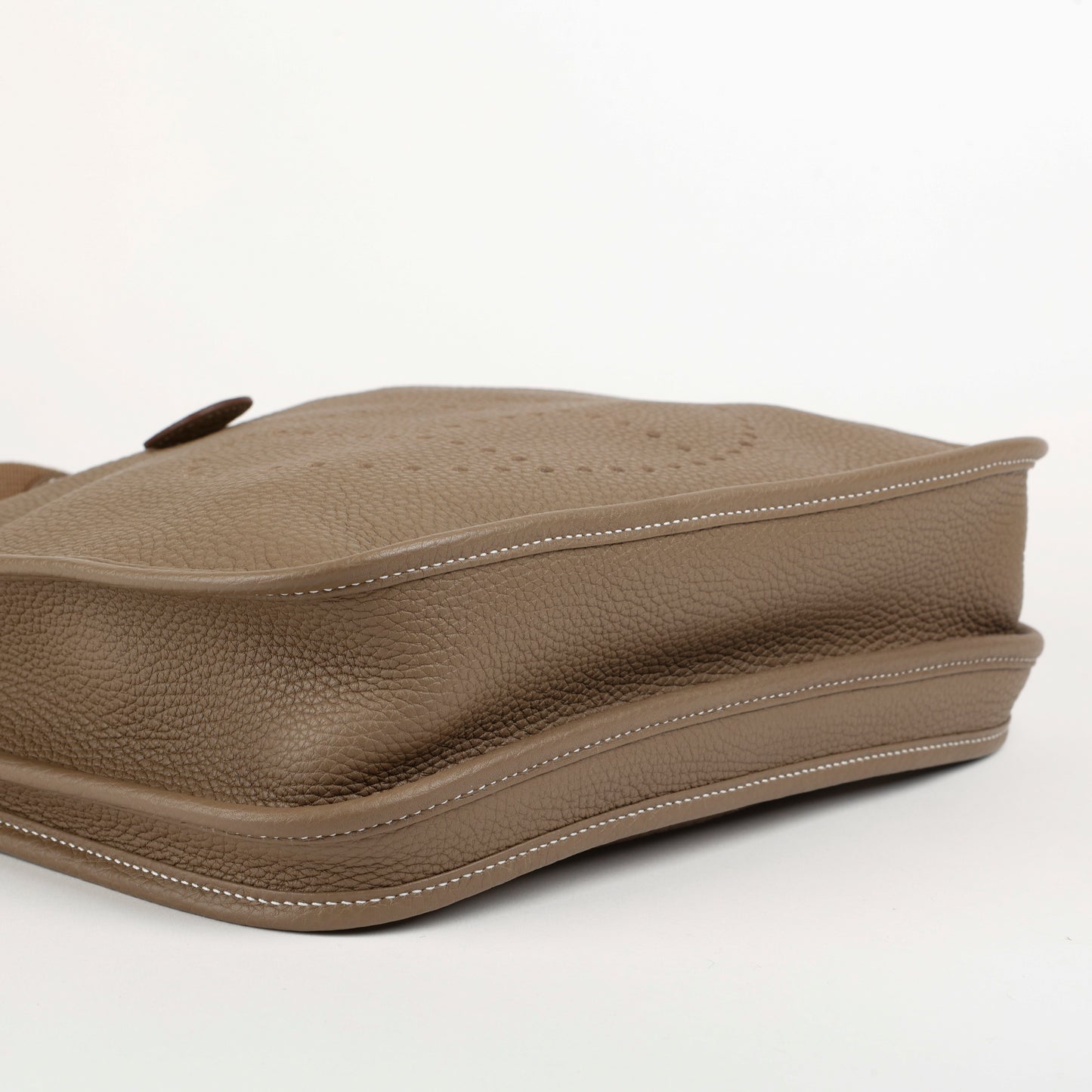 Evelyne PM III, Etoupe Clemence Palladium Hardware