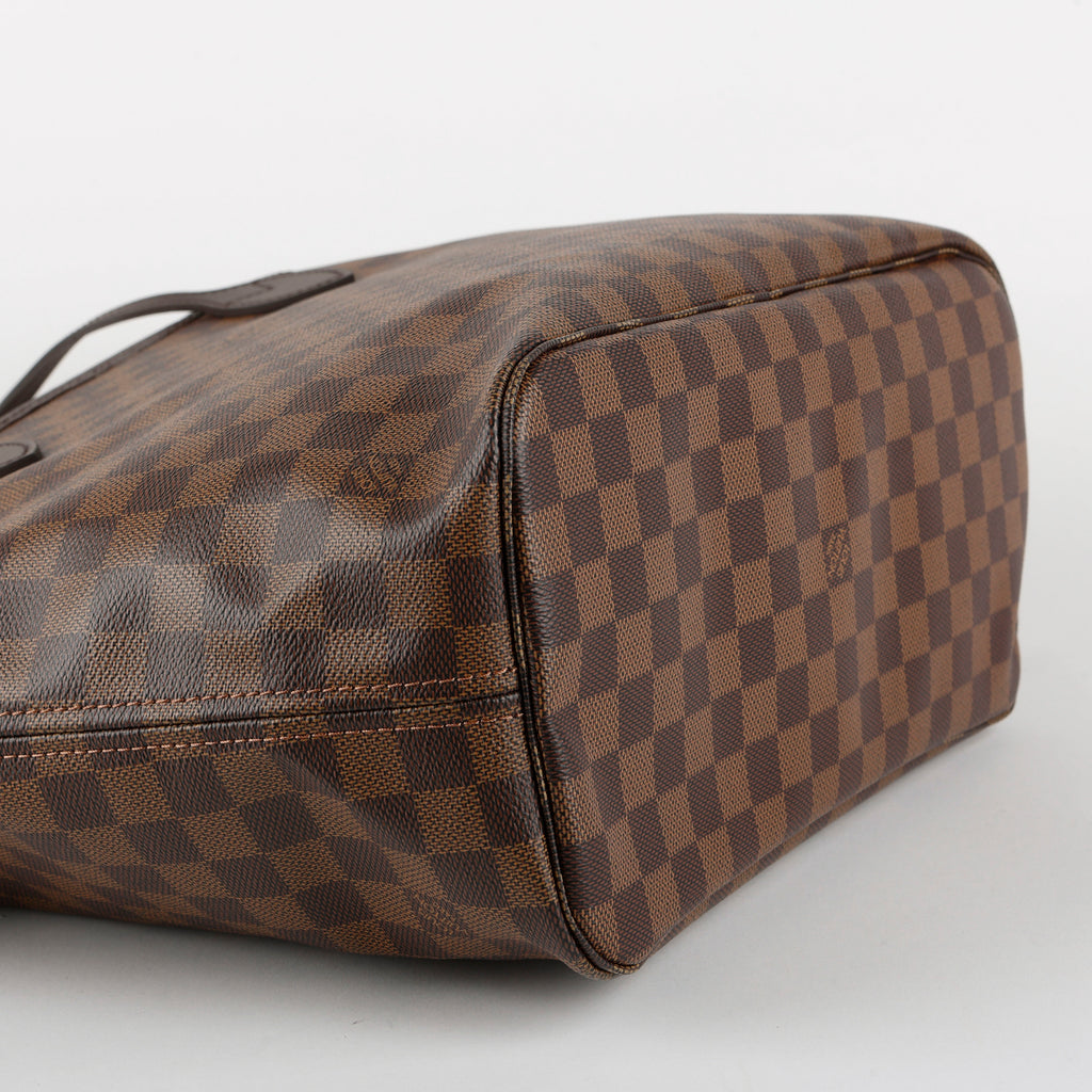 Neverfull MM, Damier Ebene Red 11570