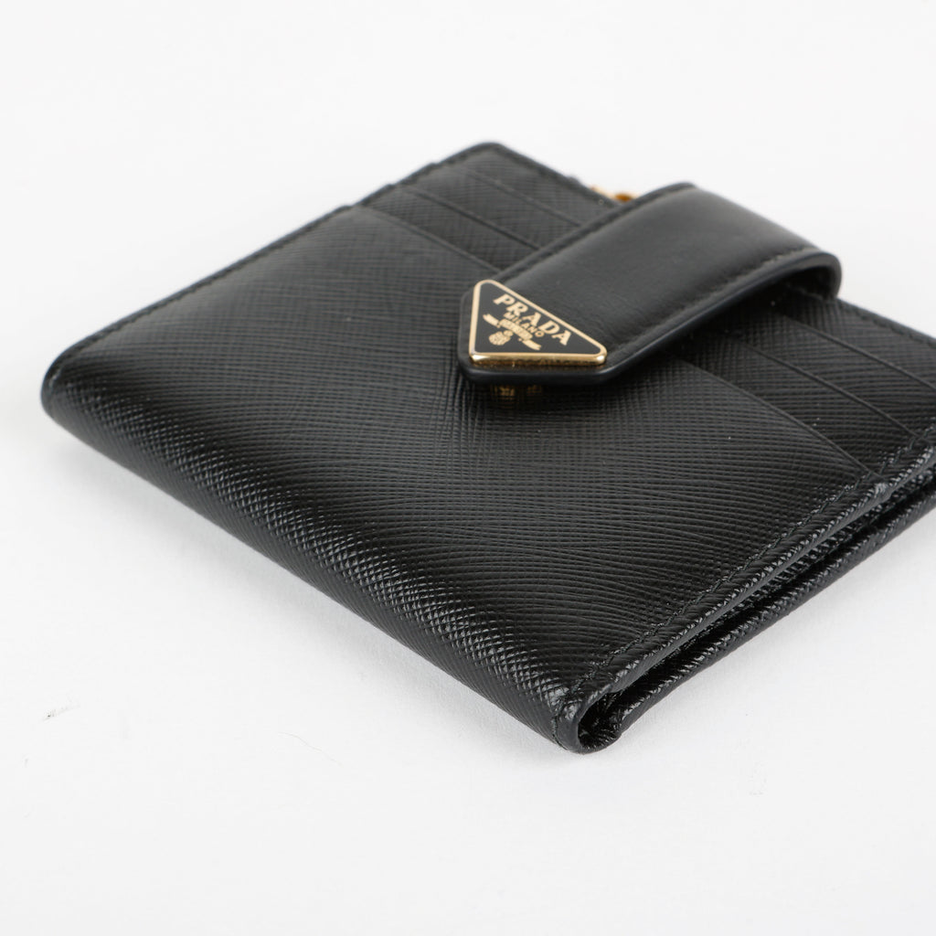 Small Triangle Compact Wallet, Black