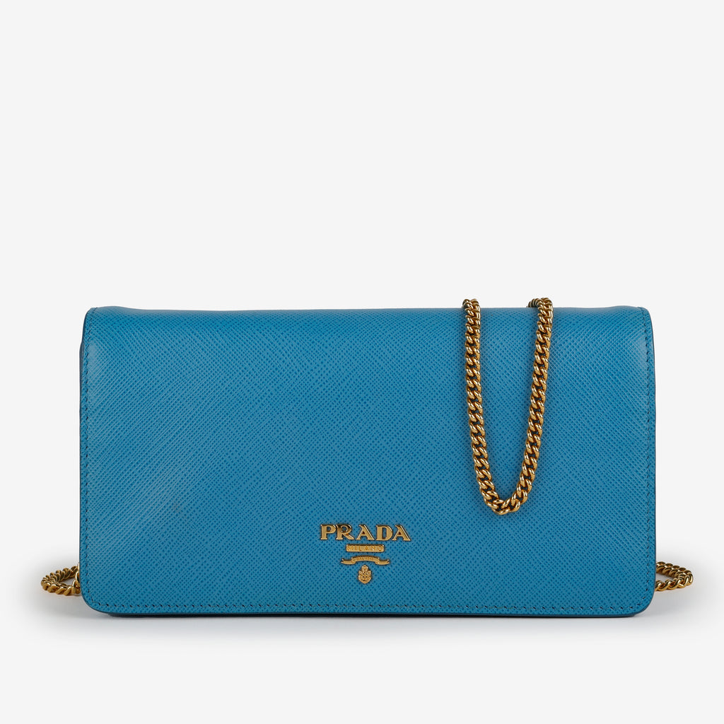Saffiano Wallet on Chain Blue