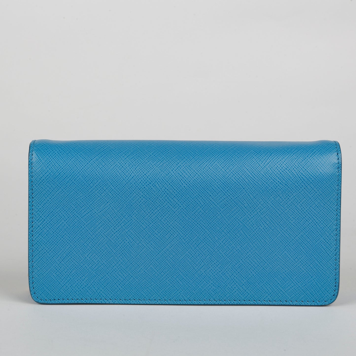 Saffiano Wallet on Chain Blue