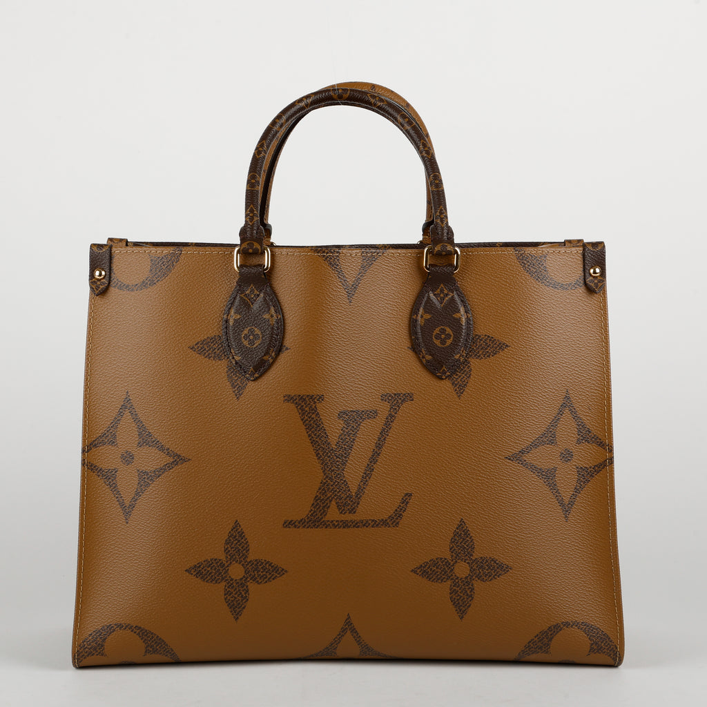 OnTheGo MM, Giant Reverse Monogram 11784