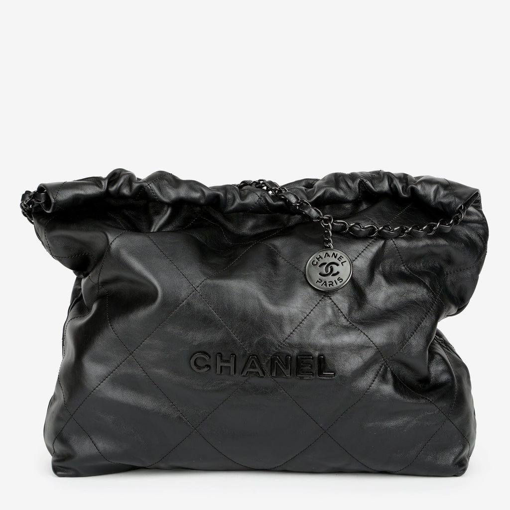 Medium 22, So Black Lambskin 11798