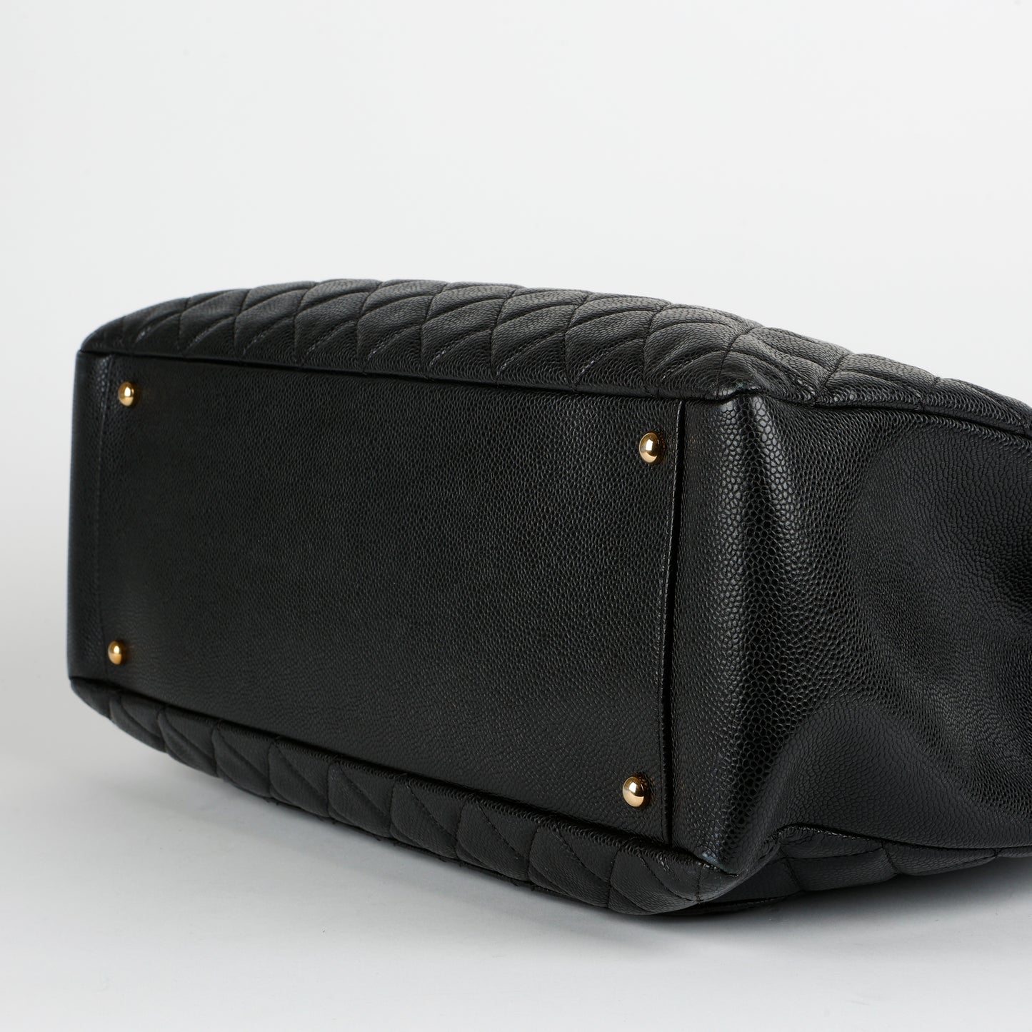 Grand Shopping Tote XL Black Caviar Gold Hardware