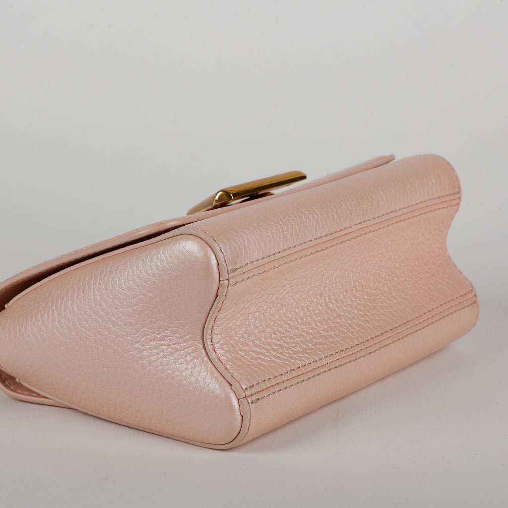 Twist PM, Iridescent Pink Calfskin Gold Hardware