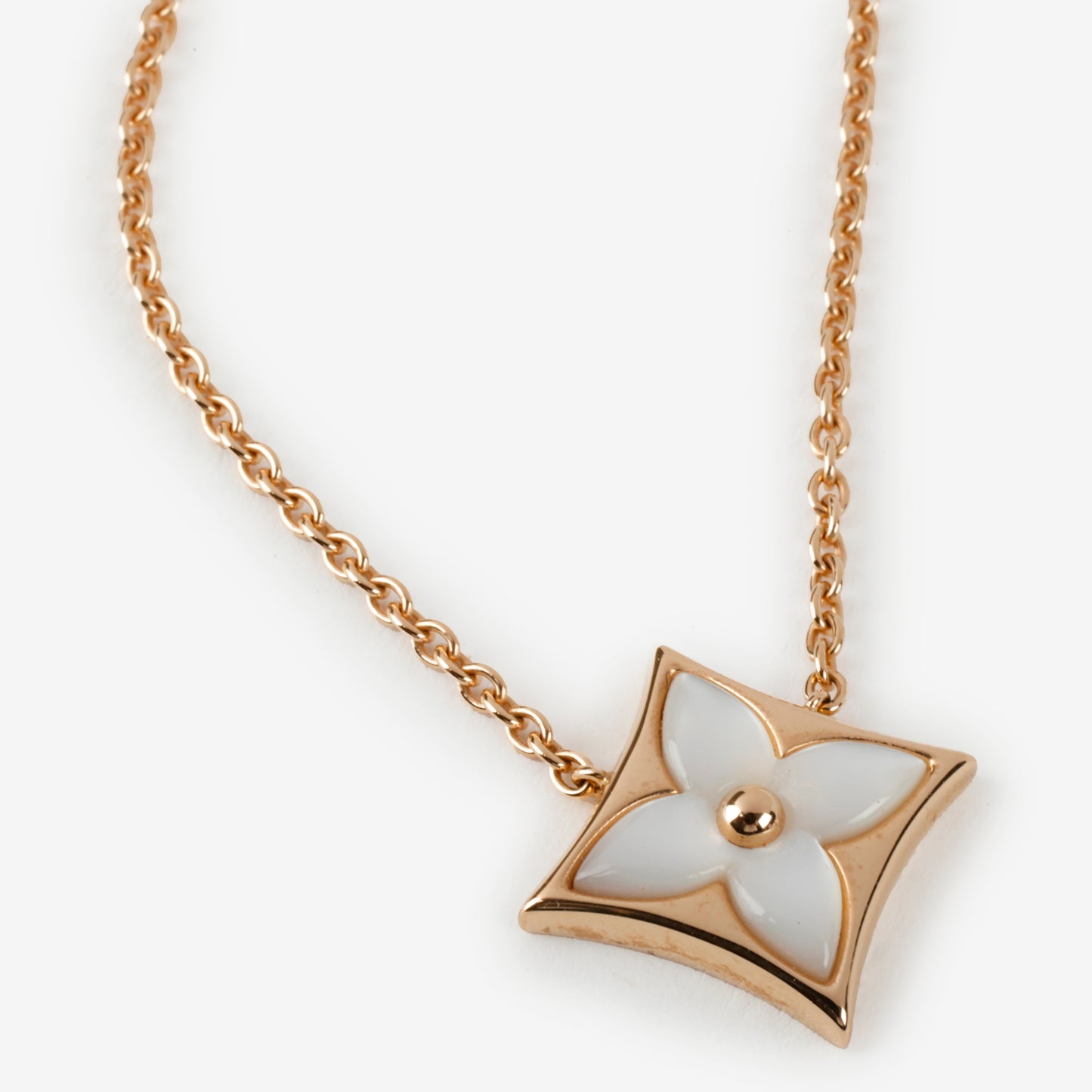 Color Blossom BB Star Pendant, White Mother-of-Pearl