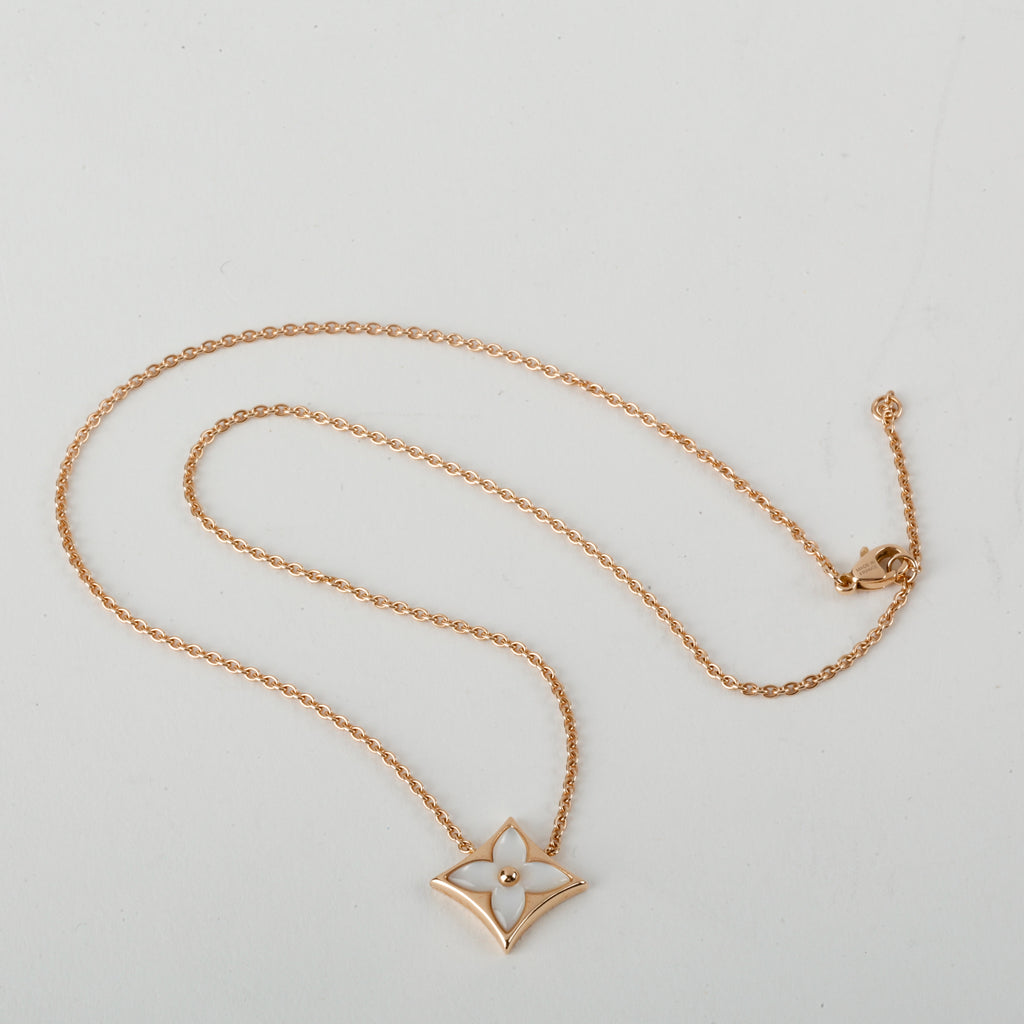 Color Blossom BB Star Pendant, White Mother-of-Pearl