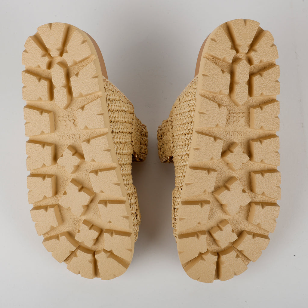 Fussbett Raffia Buckle Slides