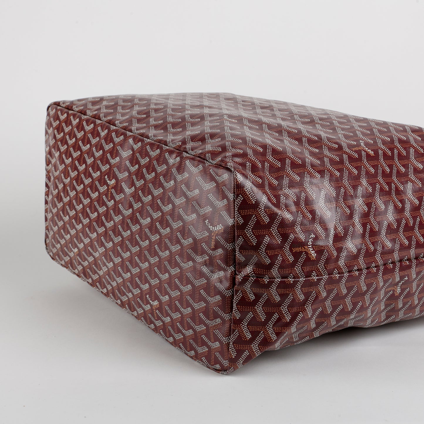 St. Louis GM, Burgundy