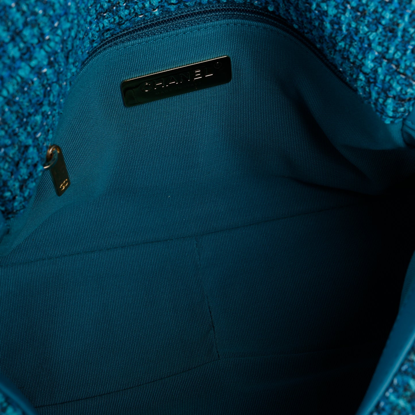 Small 19 Turquoise Tweed