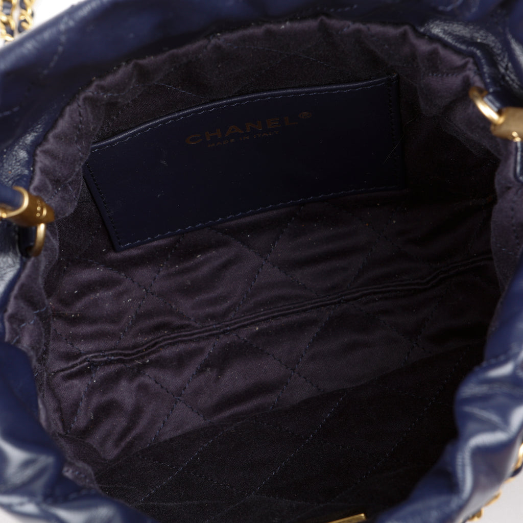 Mini 22 Navy Lambskin