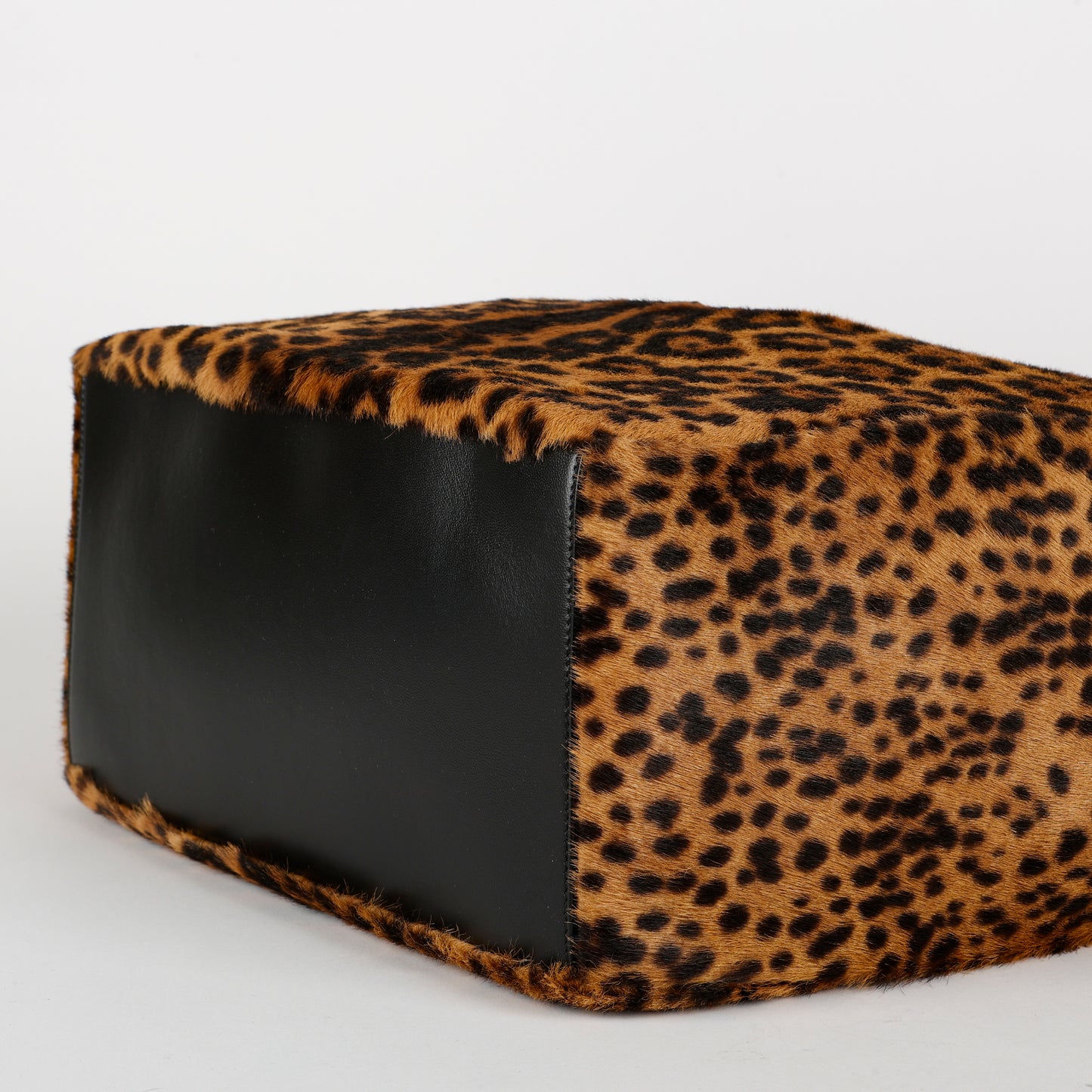 Le 5 A 7 Bea Tote Leopard Calfskin