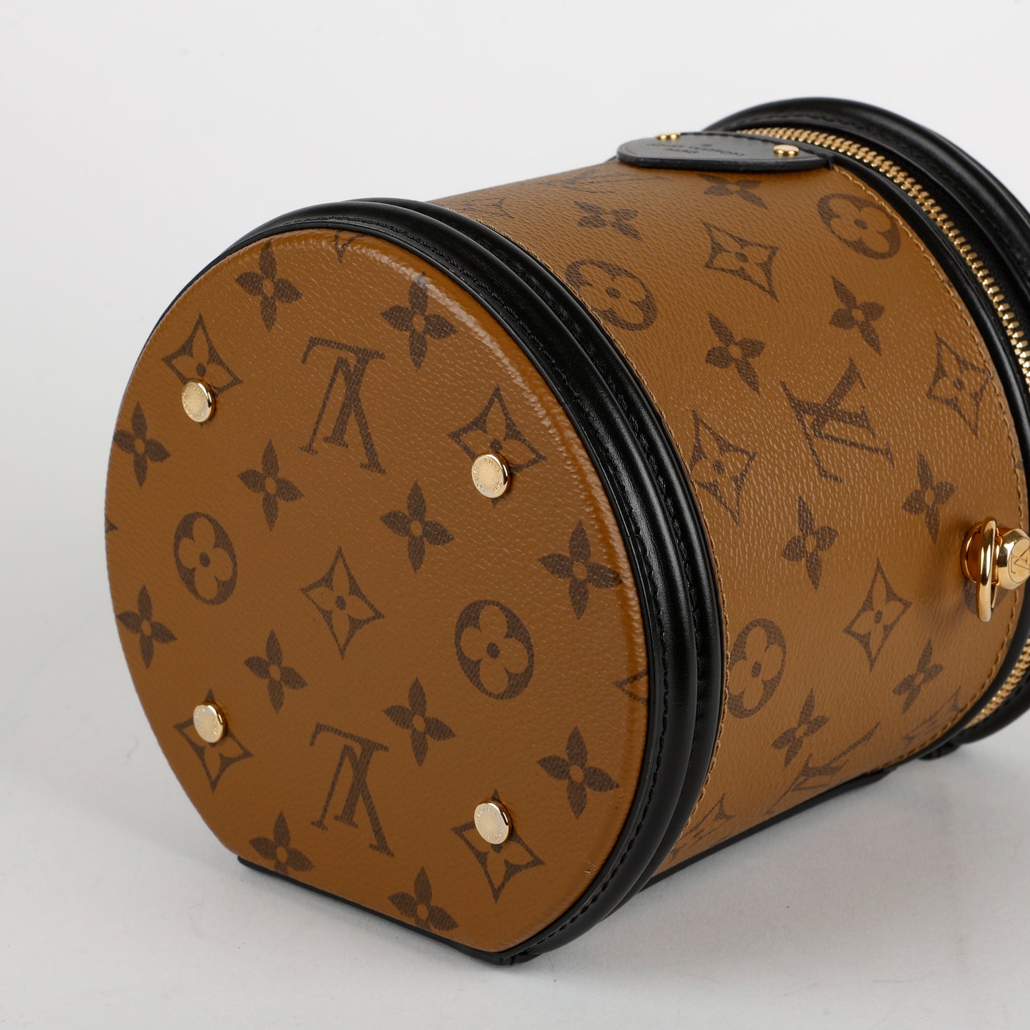 Cannes, Reverse Monogram