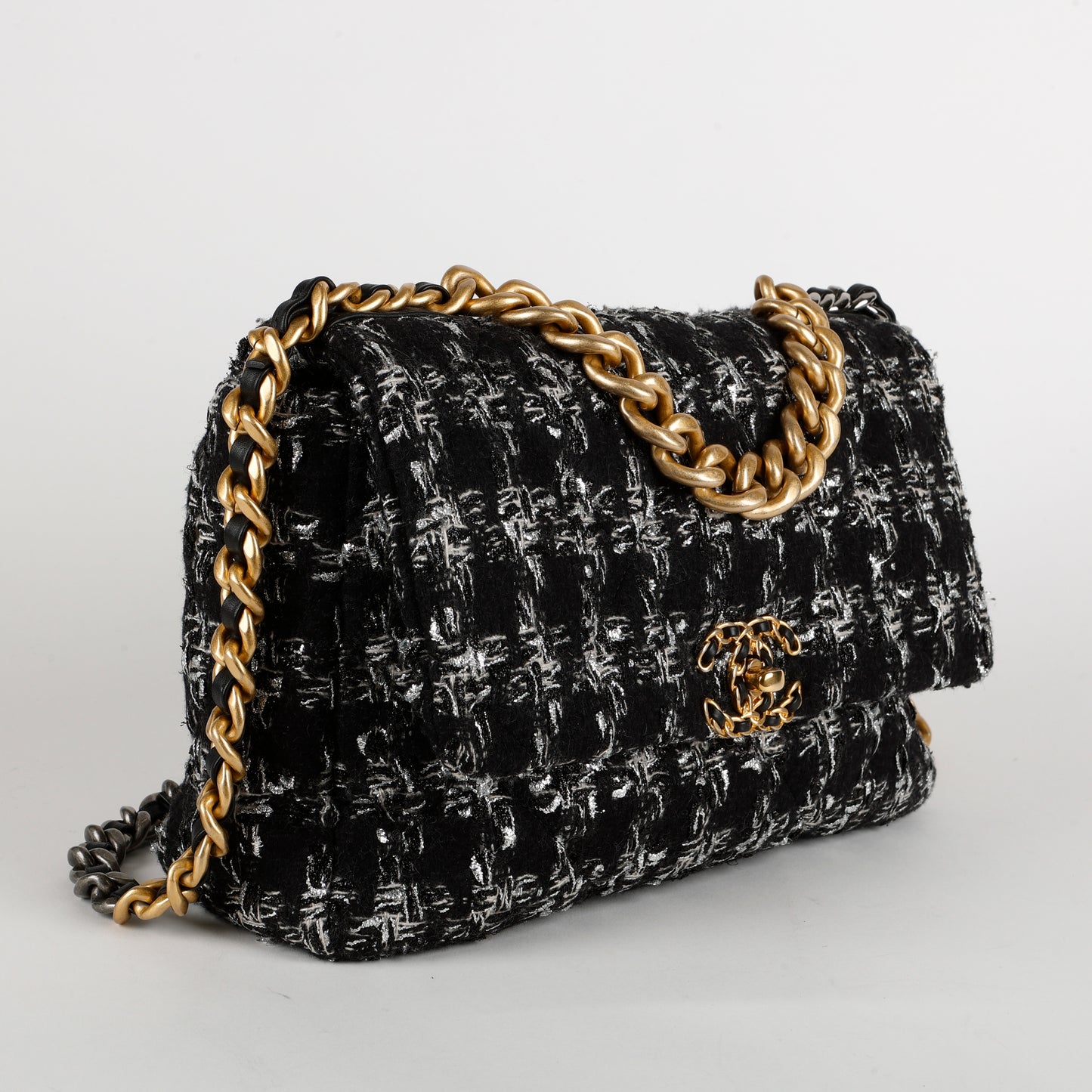 Large 19, Black and White Tweed