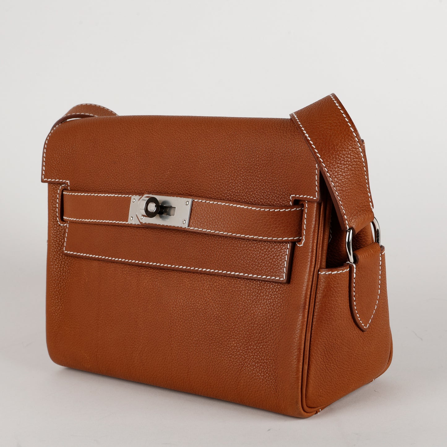 Kelly Messenger PM, Gold Fauve Barenia