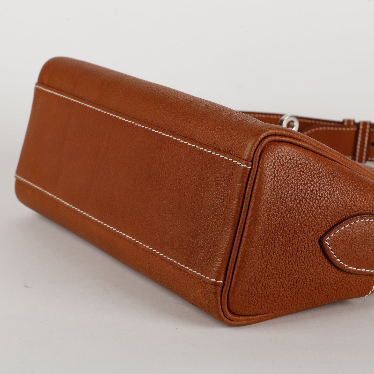 Kelly Messenger PM, Gold Fauve Barenia