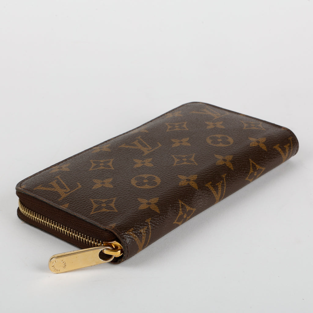Zippy Wallet, Monogram