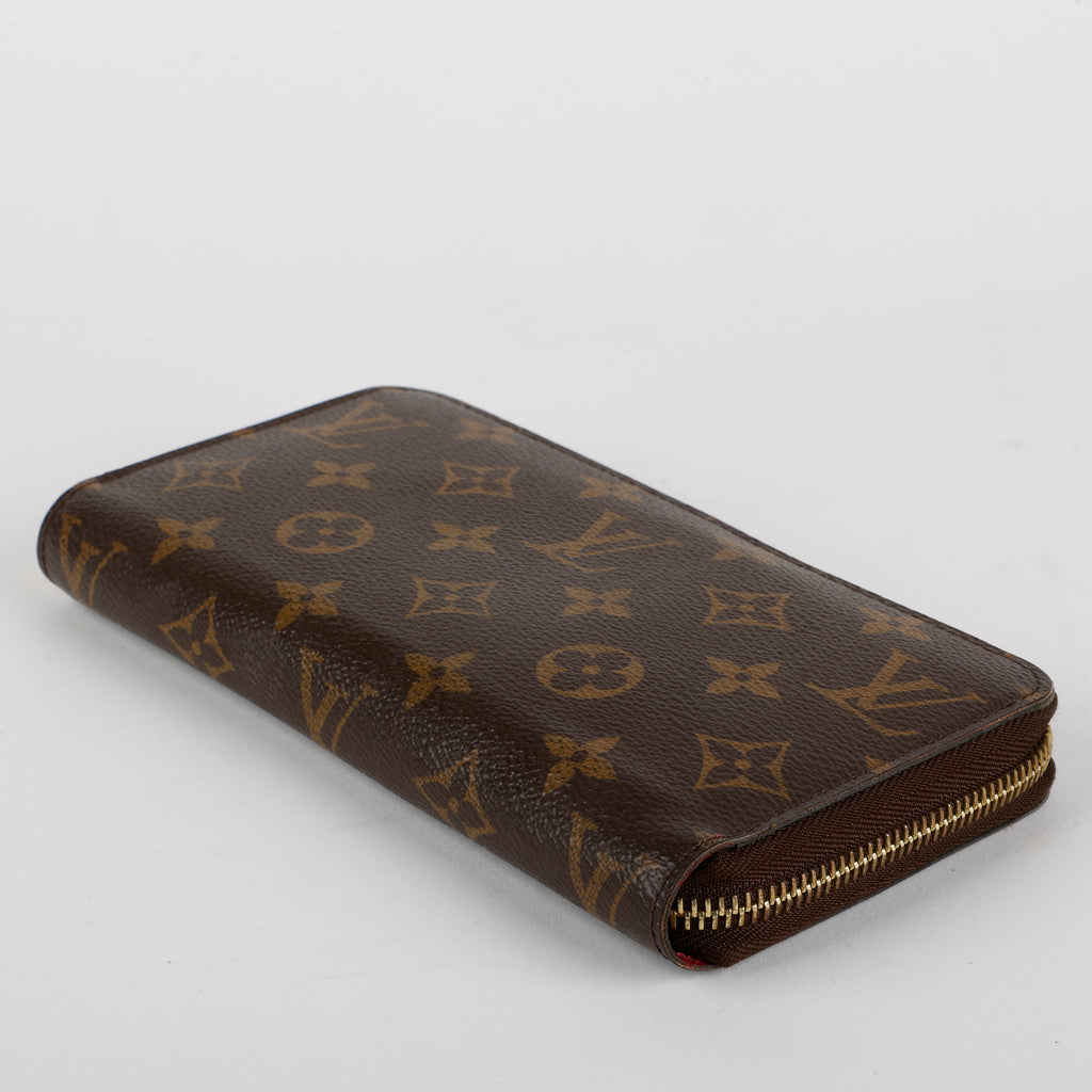 Zippy Wallet, Monogram