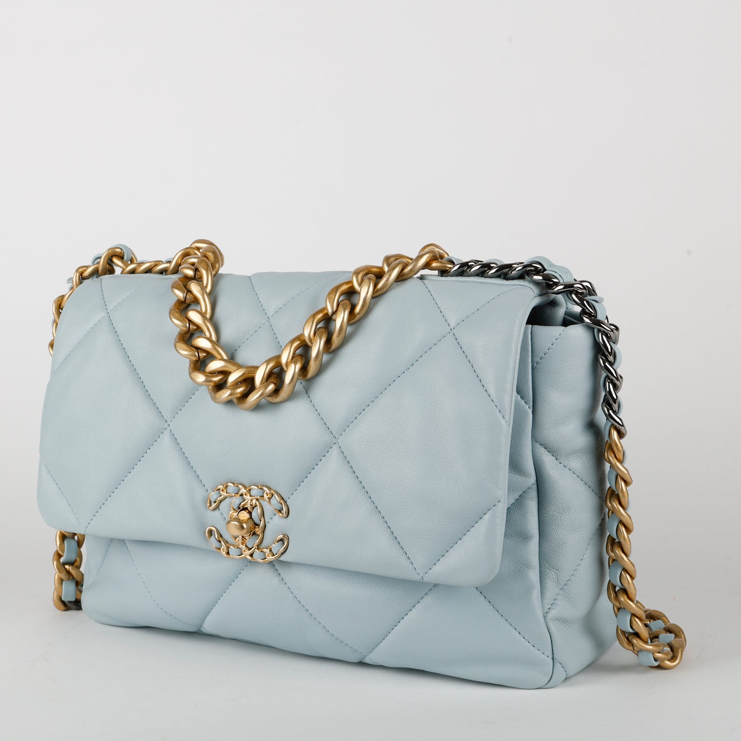 Large 19, Light Blue Lambskin