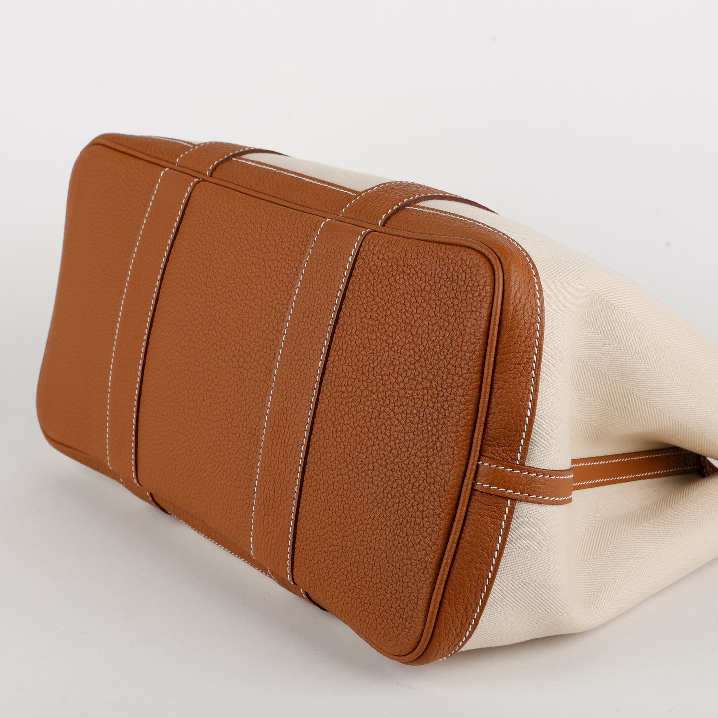 Garden Party 36 Ecru Canvas/ Gold Negonda