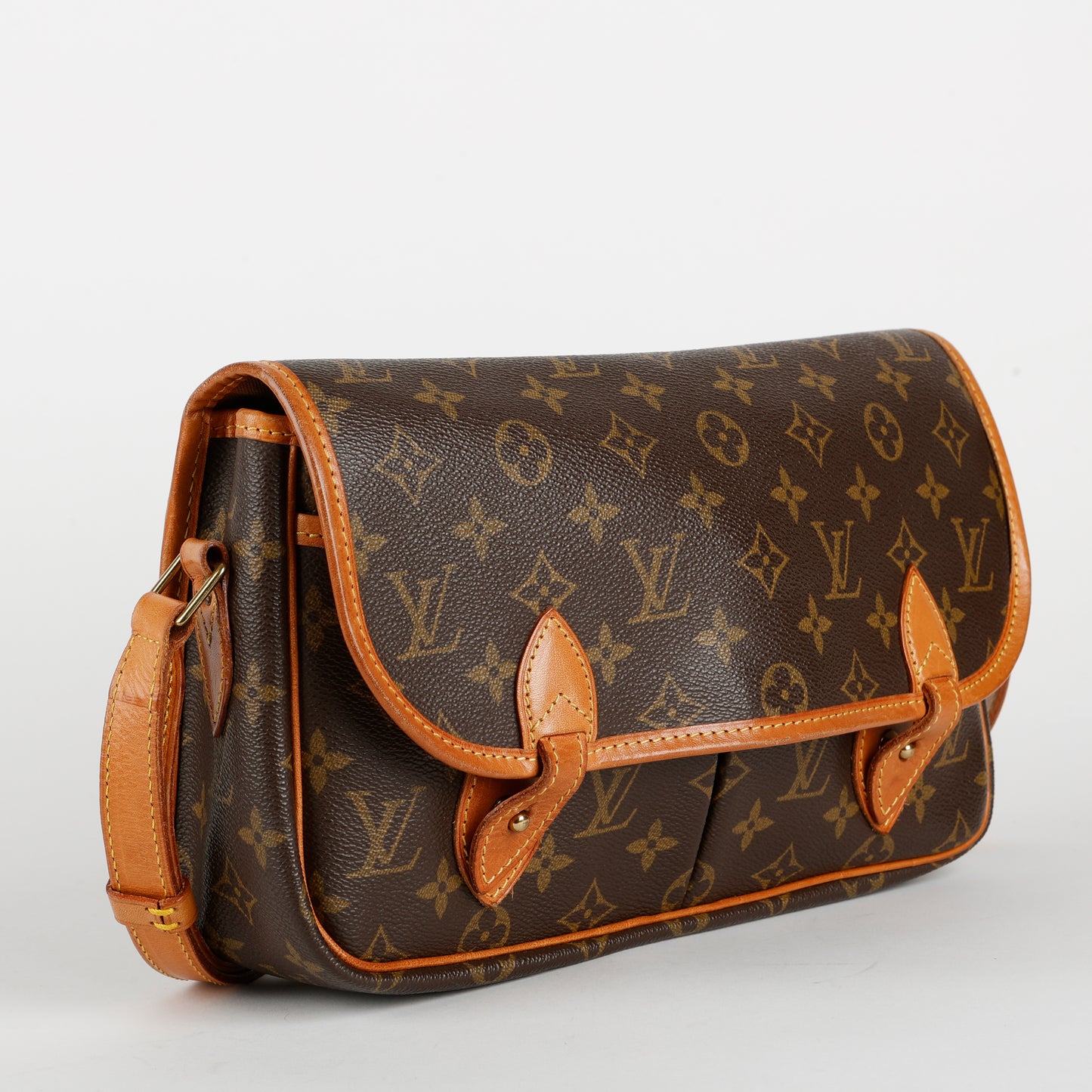 Sac Gibeciere MM, Monogram