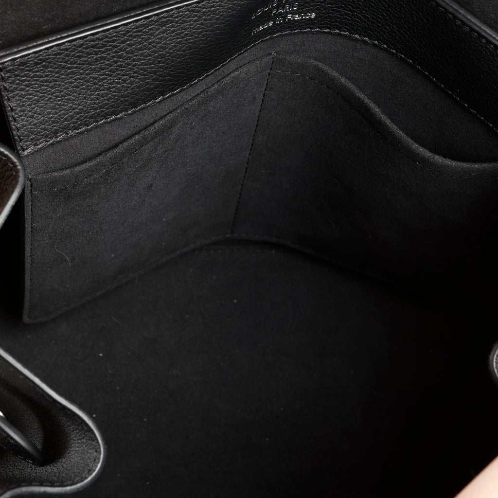 Lockme Ever MM, Black Calfskin