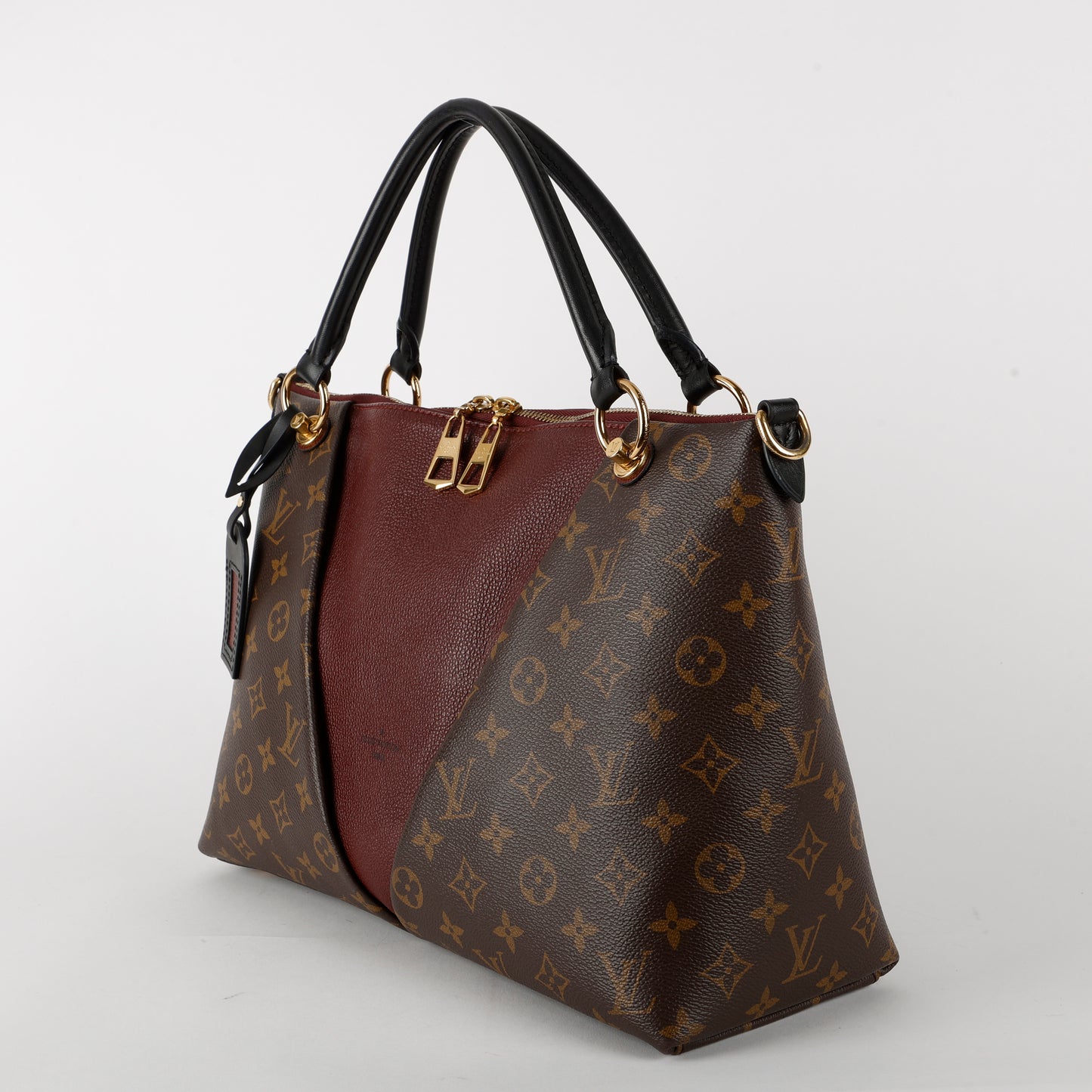 V Tote MM, Monogram Burgundy