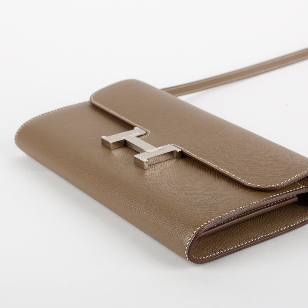 Constance To Go, Etoupe Epsom Palladium Hardware