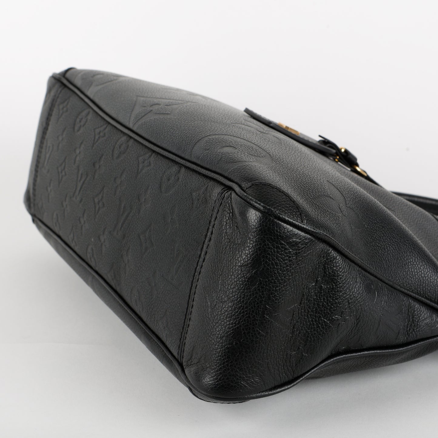 Trianon MM, Black Empreinte