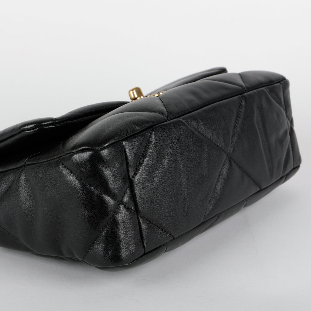 Small 19, Black Lambskin