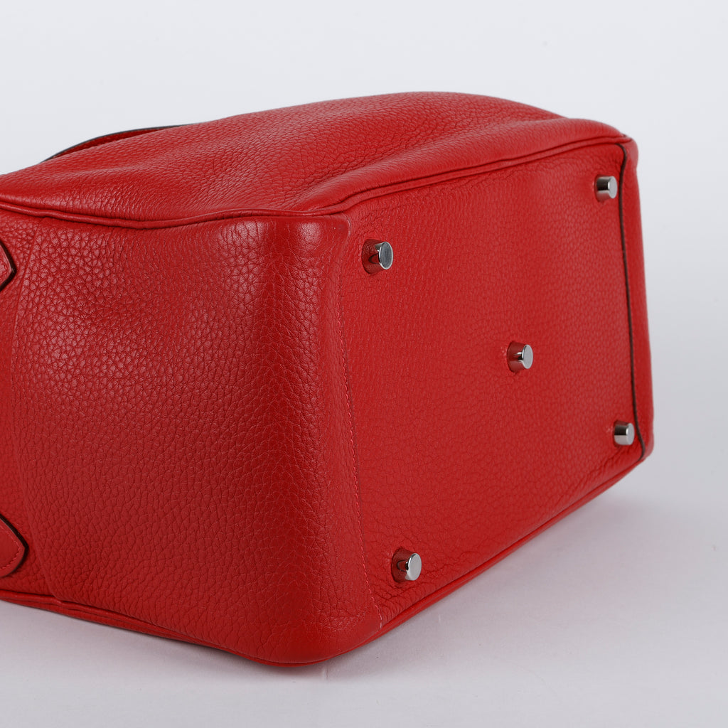 Lindy 30, Rouge Casaque Clemence