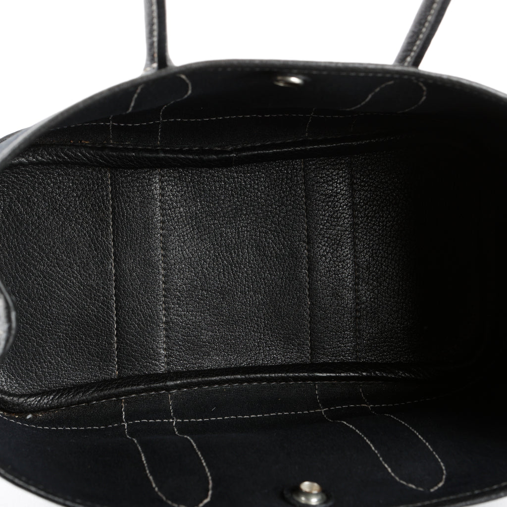 Garden Party 23, Noir