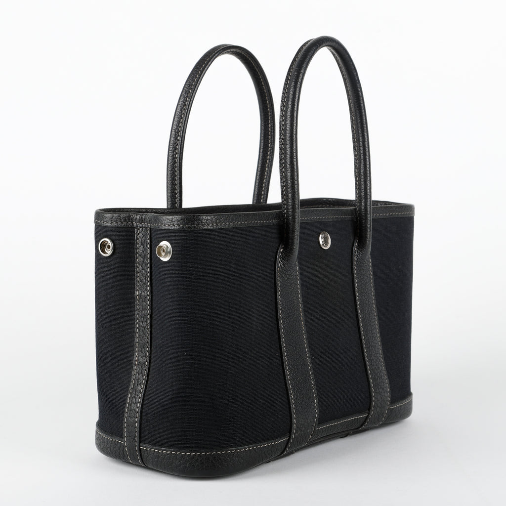 Garden Party 23, Noir