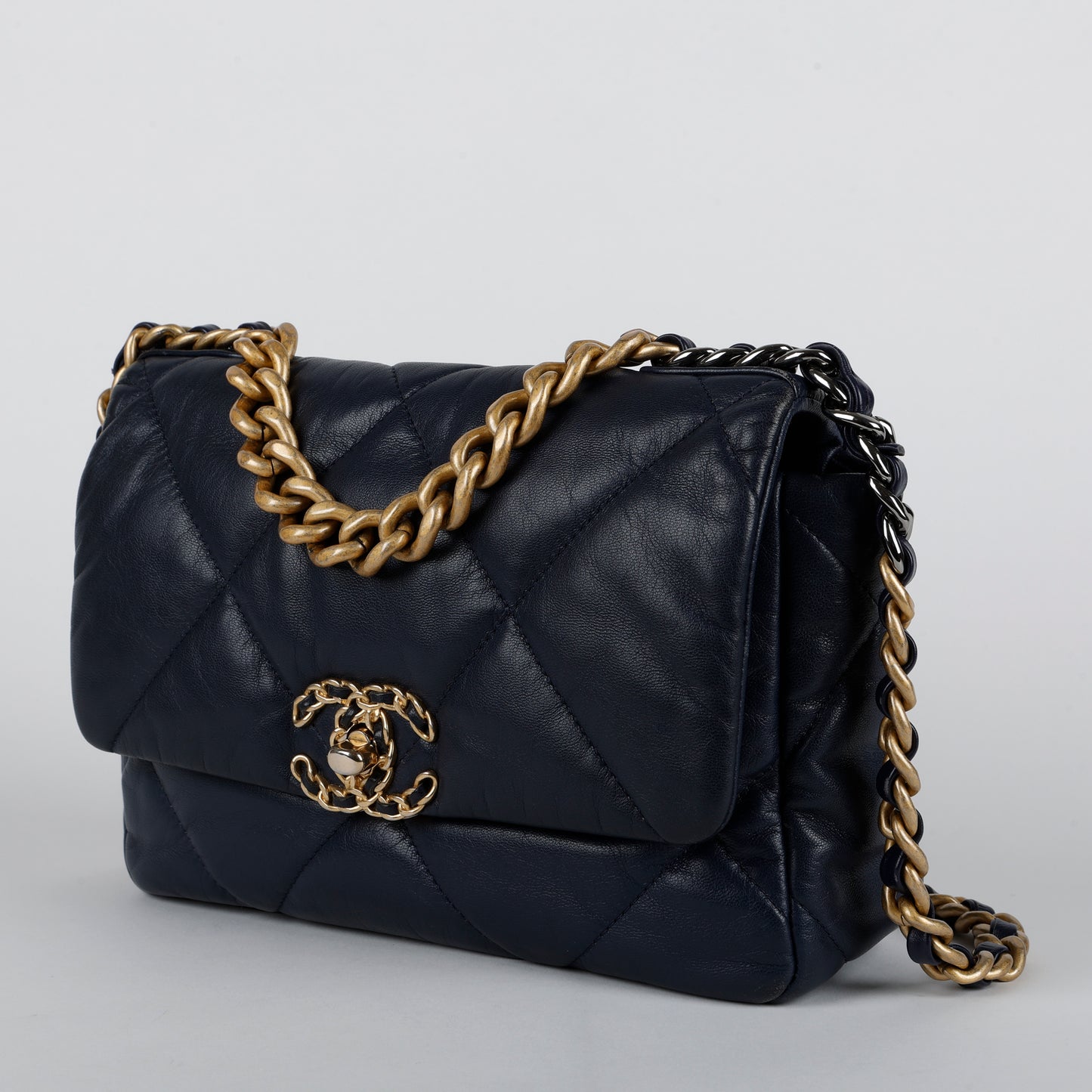 Lambskin Small 19, Navy Blue