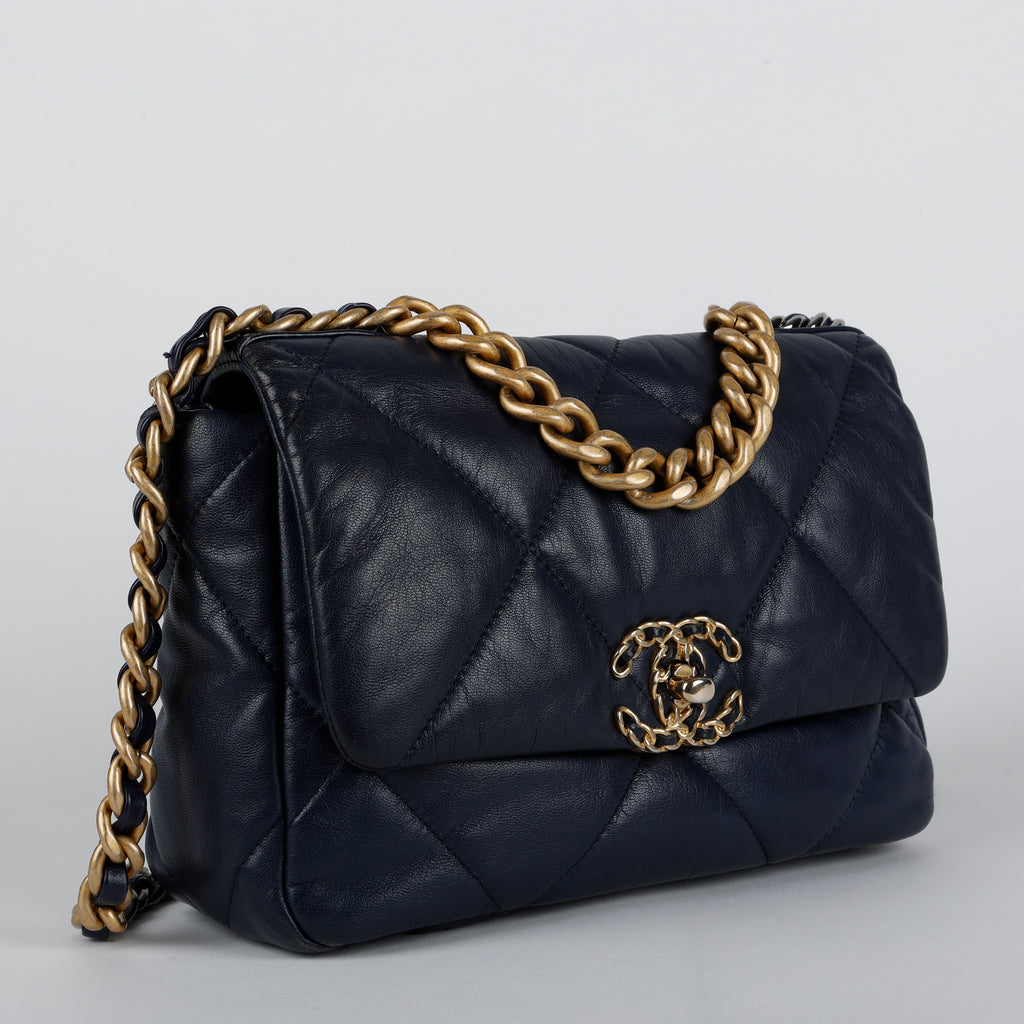 Lambskin Small 19, Navy Blue