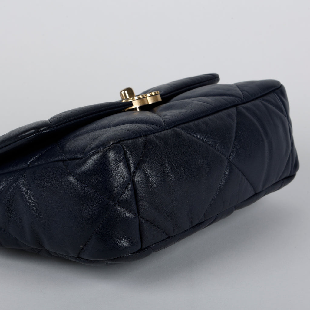 Lambskin Small 19, Navy Blue