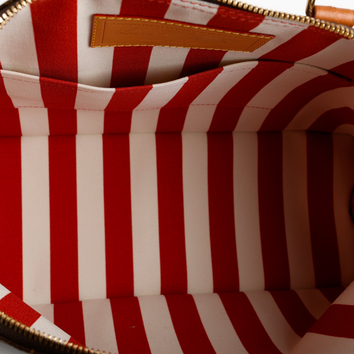 Alma MM Soft Celebration, Monogram