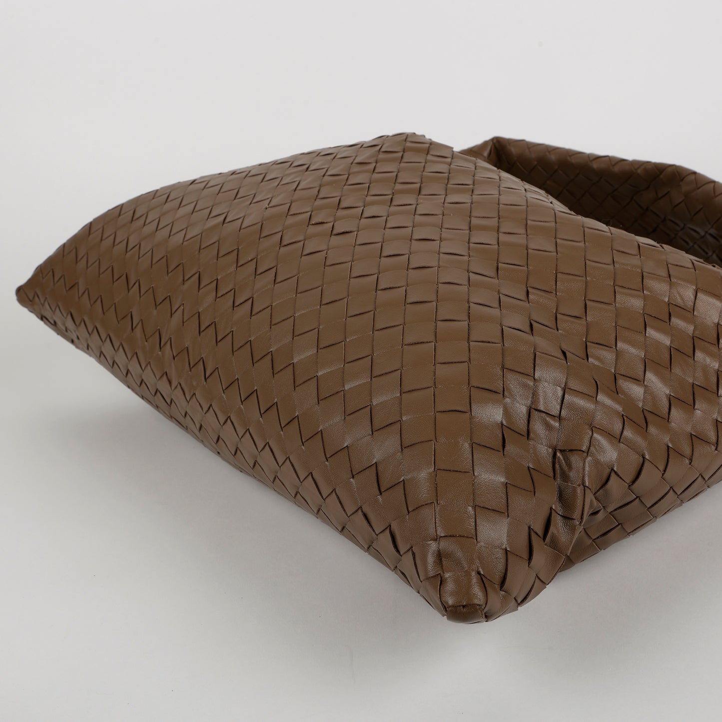 Large Intrecciato Hop, Brown Shiny Calfskin